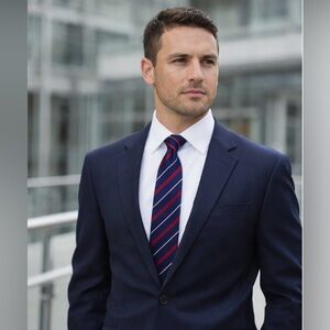 Burberry Classic Striped Tie in Navy and Red